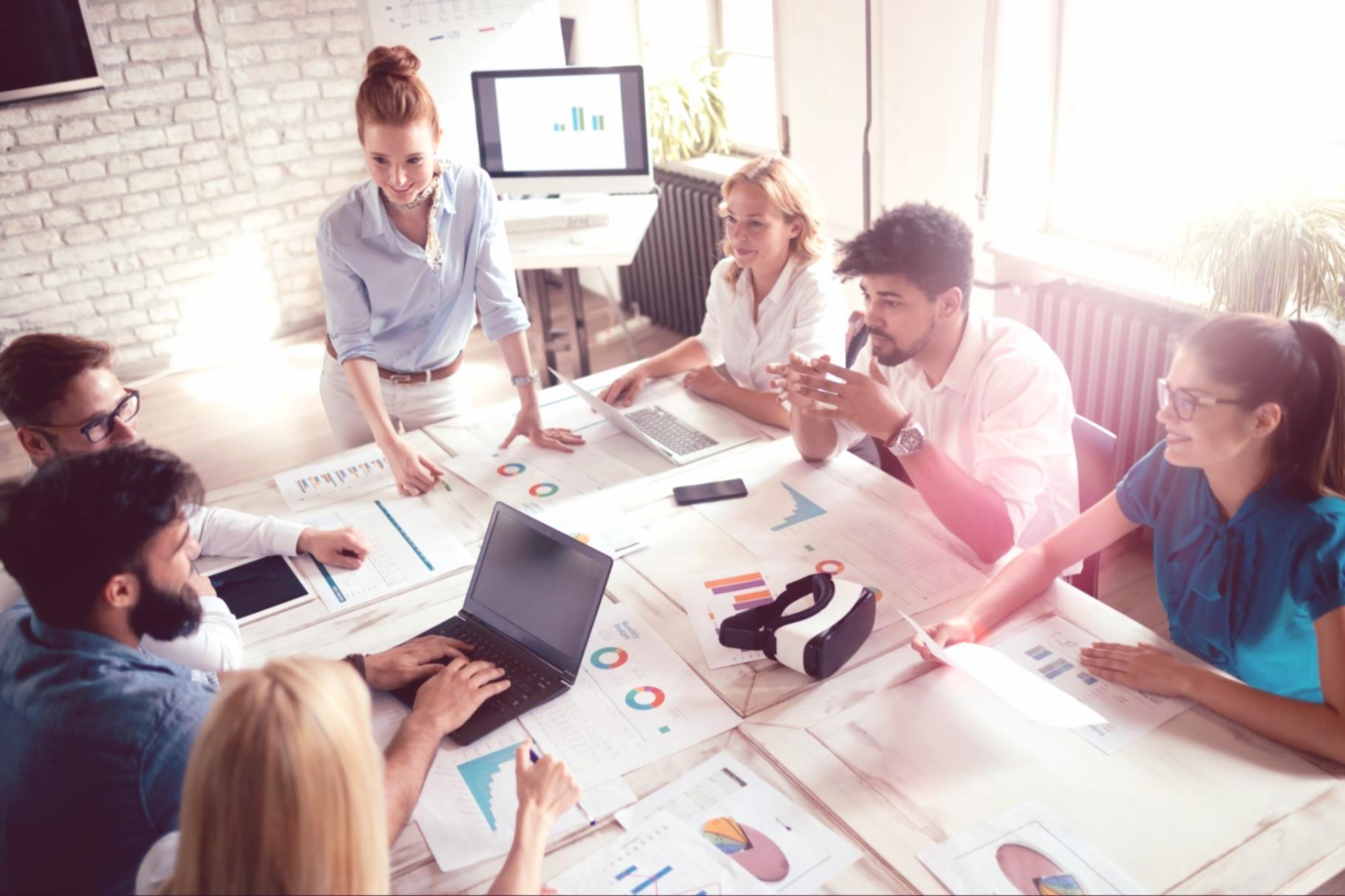 Participante suivant une formation en finance personnelle
